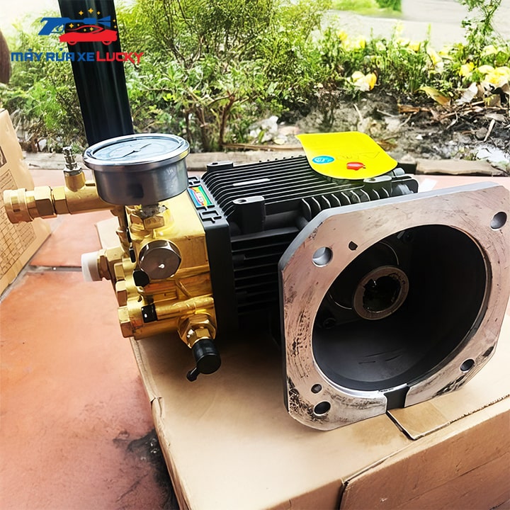 dau-bom-rua-xe-4kw-15071508-1