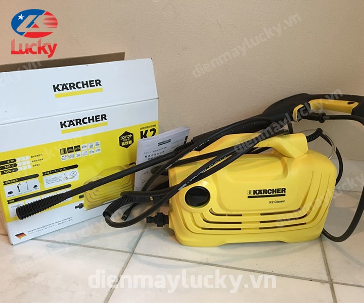 May-rua-xe-o-to-karcher-2