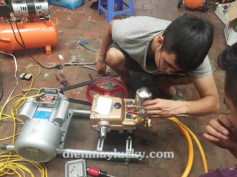 máy rửa xe bị giật