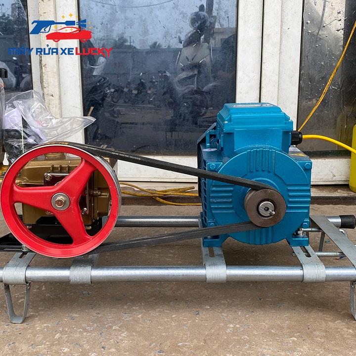 may-rua-xe-day-dai-piston-su-hl30s-1